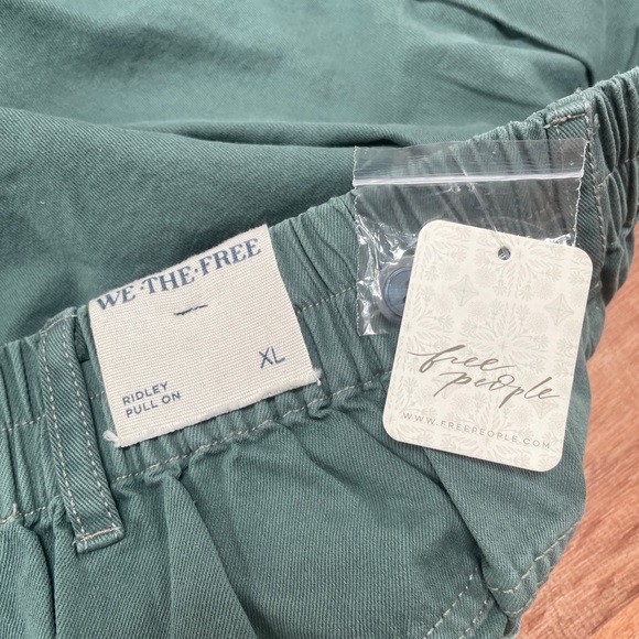 We The Free People Ridley Wide Leg Barrel Pants XL Oversized Slouchy Green NWT # - Picture 4 of 9